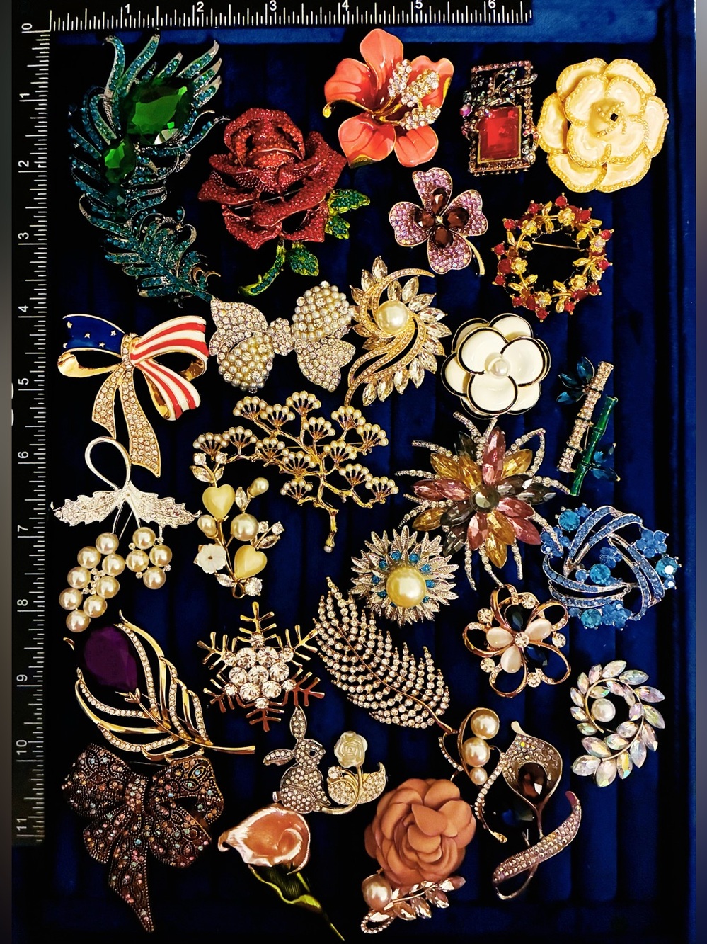 Lot 30 Statement Brooches Pins Enamel Rhinestone Crystal Rose Flower Flag Bow